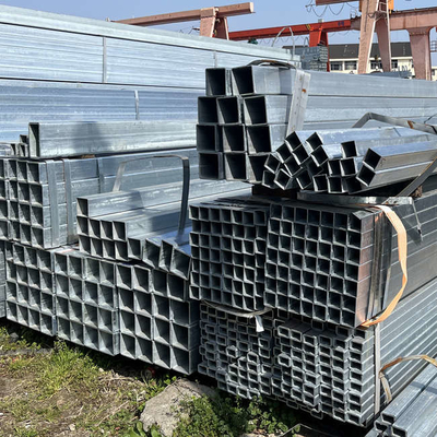 Q235 Q345 mit Ihnen Längen-Struktur-Stahlrohr des galvanisiertes Eisen-Quadrat-Rohr-6m