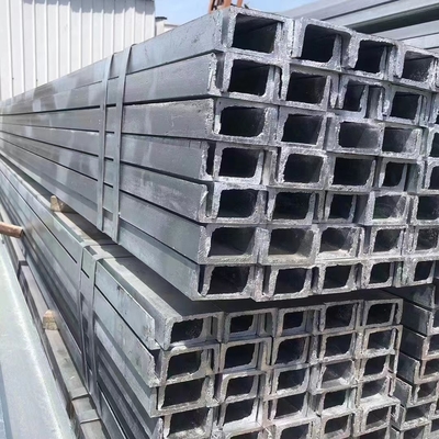 En AISI S235 galvanisierte heißes Bad-galvanisiertes Vierkantrohr des Metallvierkantrohr-ASTM A106 A36