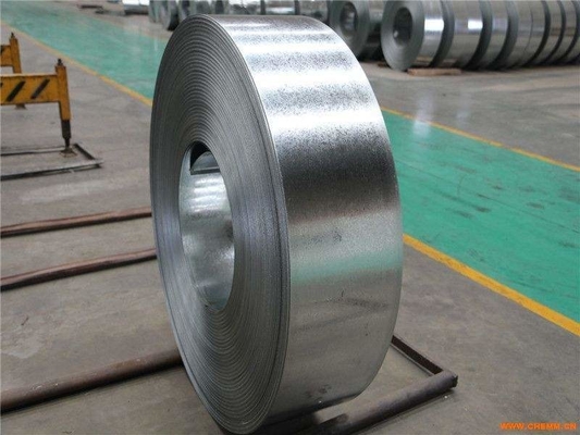 Warm gewalzter galvanisierter LÄRM-BS Stahlstreifen-großer Flitter GBs AISI galvanisierter Bandstahl 400mm