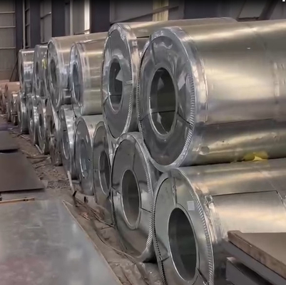 GI heißer eingetauchter galvanisierter Spulen-regelmäßiger Flitter-600mm aufgeschlitzter Rand voll stark