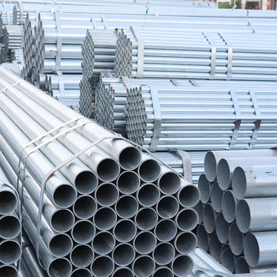 Q345B Galvanisiertes Stahlrohr 1/2 Zoll 3/8 Zoll Zinkbeschichtet 300g Oberfläche für Ölleitungen