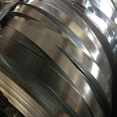 Warmgewalzte galvanisierte Stahlstreifen DX52D DX53D DX54D DX55D Z40 Z60 Z80 Z100 Z180 Z275