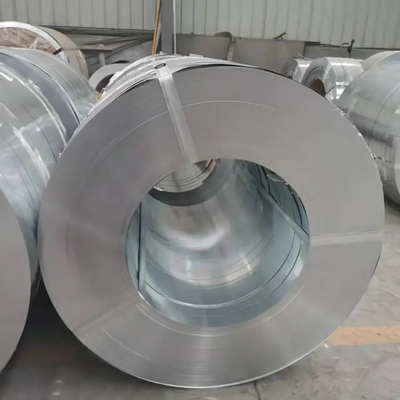 SPCC Galvanisierter GI-Stahlstreifen 0,8 mm 0,12 mm 1,2 mm 1,8 mm DX51 Roll Zinkbeschichtet Z30