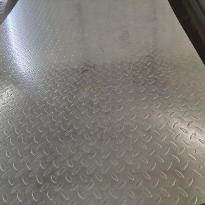Diamantgeprägte Gi-Kartenplatte Q195 Q235 Q345 1 mm 3 mm Anti-Klebstoffdekoration