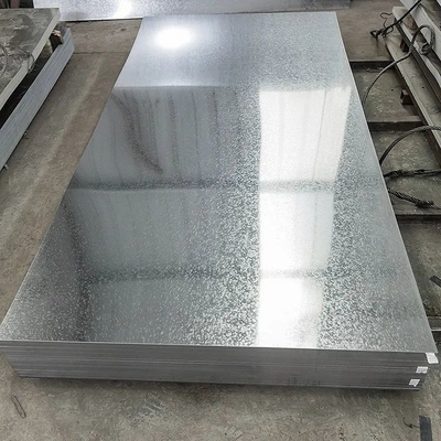 ASTM A653 Galvanisierte Flachplatte Q195 Q235B Regelmäßige Spangel Anti-Rost für Dachdecken