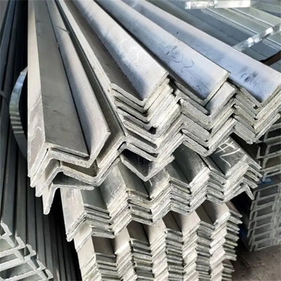 ISO9001 Warmgewalzte Edelstahlwinkelstange 3m 4m 5m Länge 304 347 321H