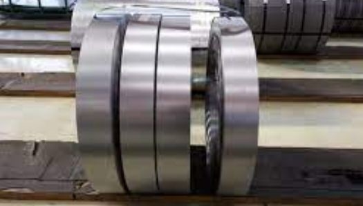 Hochwertige Q345 Q235 galvanisierte Stahlspule 0,5 mm 1 mm 2 mm Dicke für die Industrie