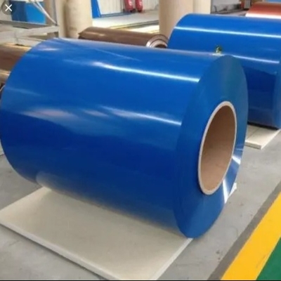 30 Gauge PPGI Galvanized Steel Coil Mittlere Härte ASTM A755M DX51D Z60 Verschleißbeständig