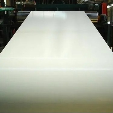 0.4mm Dicke PPGI Galvanisiertes Stahlspulchen ISO-Zertifikat Mühlenrand RAL3005